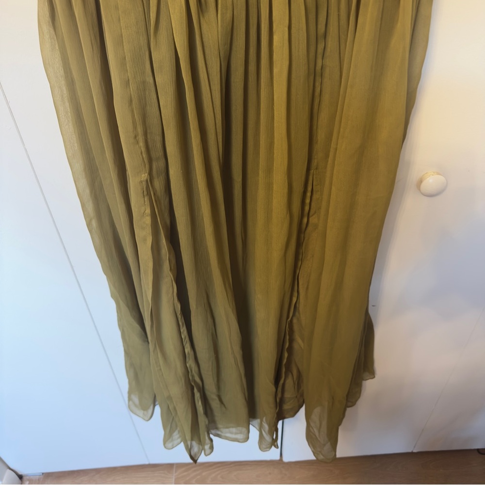 ASOS Olive Green Smocked Tiered Maxi Dress with Slit - Picture 5 of 7